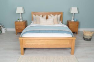 Ninaka Solid Natural Oak Bed Frame – Multiple Sizes, B Grade