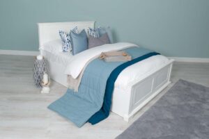 Ninaka Bright White Ottoman Storage Bed Frame – Multiple Sizes, B Grade