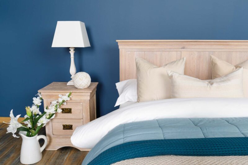 Ninaka White Washed Solid Oak Bed Frame – 6ft Super King, B Grade - Image 3
