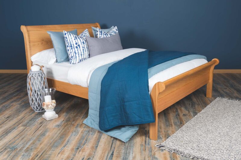 Ninaka Solid Oak Sleigh Bed Frame – Various Sizes, B Grade - Image 3